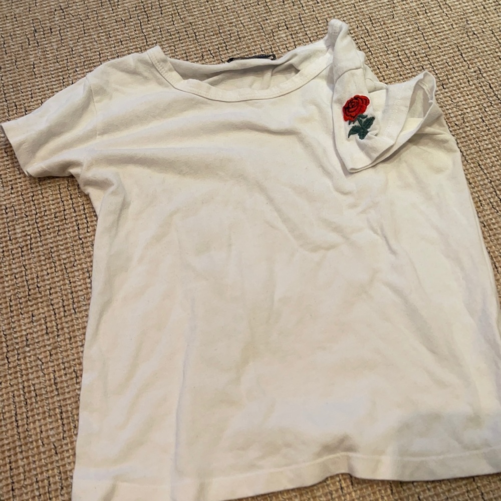 Brand Melville t shirt